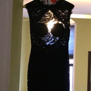 Full length lace gown. Mermaid silhouette.